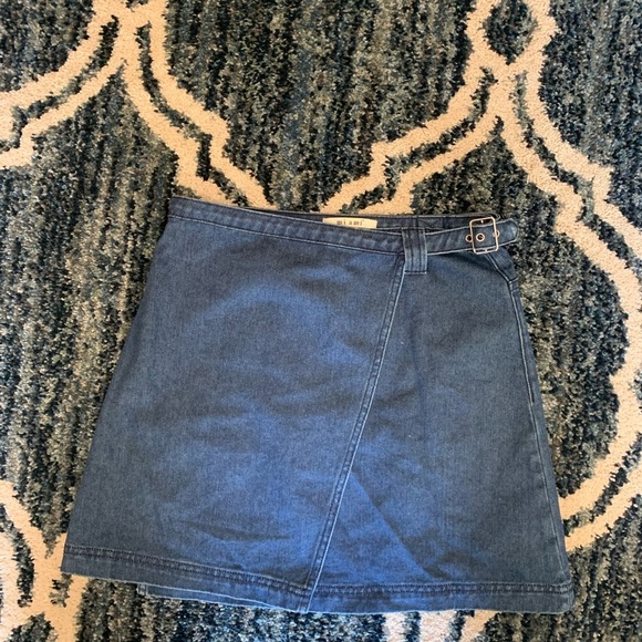 Denim Wrap Skirt - Picture 4 of 8